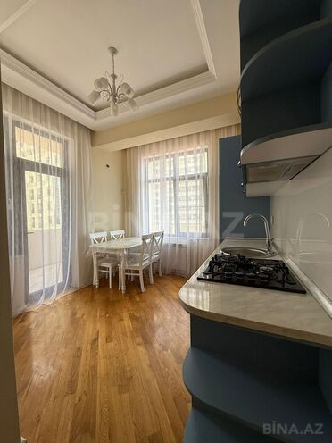 İcarəyə verilir 3 otaqlı yeni tikili 100 m², 28 May m., photo 3 from 9