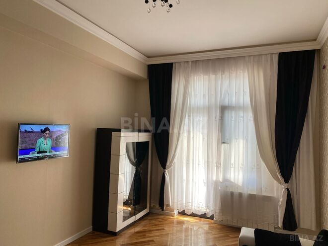 İcarəyə verilir 2 otaqlı yeni tikili 81 m², 28 May m., photo 9 from 11