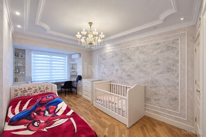 Продаётся 3-комн. новостройка 145 м², м. Элмляр Академиясы, photo 9 from 16