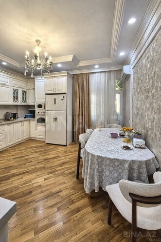 Продаётся 3-комн. новостройка 145 м², м. Элмляр Академиясы, photo 11 from 16