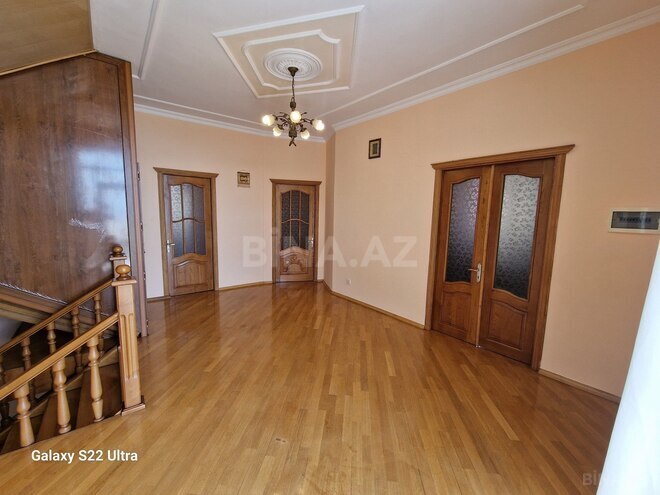 İcarəyə verilir 7 otaqlı həyət evi/bağ evi 520 m², Köhnə Günəşli q., photo 12 from 32