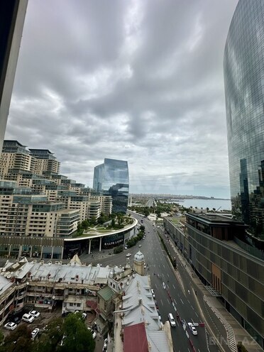 Satılır 4 otaqlı yeni tikili 245 m², 28 May m., photo 17 from 18