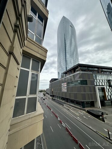 Satılır 4 otaqlı yeni tikili 202 m², 28 May m., photo 13 from 15