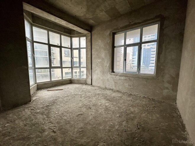 Satılır 4 otaqlı yeni tikili 202 m², 28 May m., photo 4 from 15