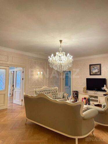 Satılır 5 otaqlı yeni tikili 320 m², 28 May m., photo 20 from 24