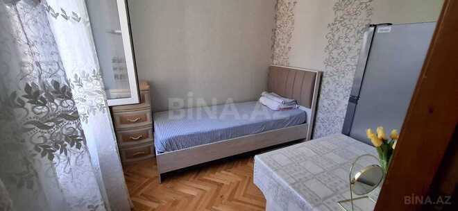 Продаётся 5-комн. вторичка 100 м², м. Элмляр Академиясы, photo 13 from 24