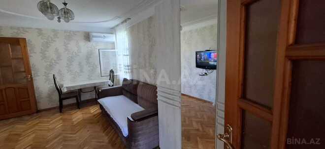 Продаётся 5-комн. вторичка 100 м², м. Элмляр Академиясы, photo 9 from 24