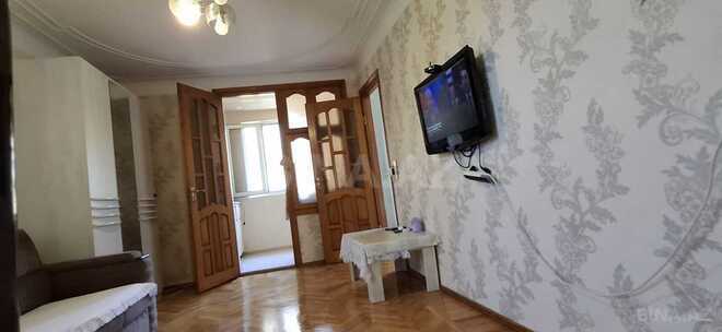 Продаётся 5-комн. вторичка 100 м², м. Элмляр Академиясы, photo 11 from 24