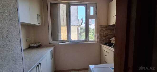 Продаётся 5-комн. вторичка 100 м², м. Элмляр Академиясы, photo 17 from 24