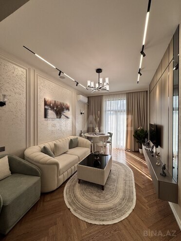 Продаётся 2-комн. новостройка 63 м², м. Элмляр Академиясы, photo 1 from 12