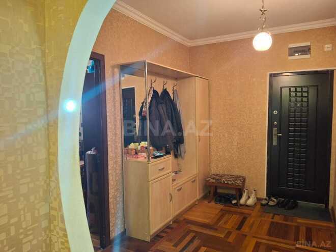 Продаётся 5-комн. вторичка 120 м², м. Ази Асланов, photo 17 from 22