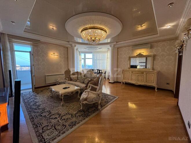 Сдаётся 3-комн. новостройка 130 м², м. Нариман Нариманов, photo 4 from 32