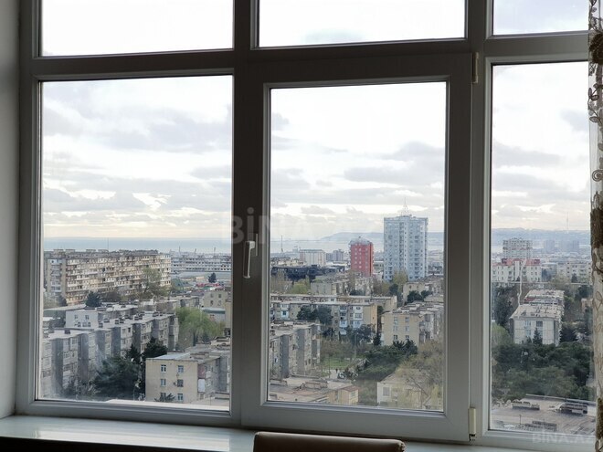 Сдаётся 2-комн. новостройка 69 м², м. Нефтчиляр, photo 12 from 23