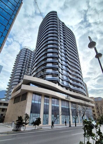 Продаётся 4-комн. новостройка 206 м², м. 28 мая, photo 1 from 21