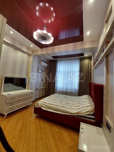 Сдаётся 3-комн. новостройка 105 м², м. 20 января, photo 15 from 27