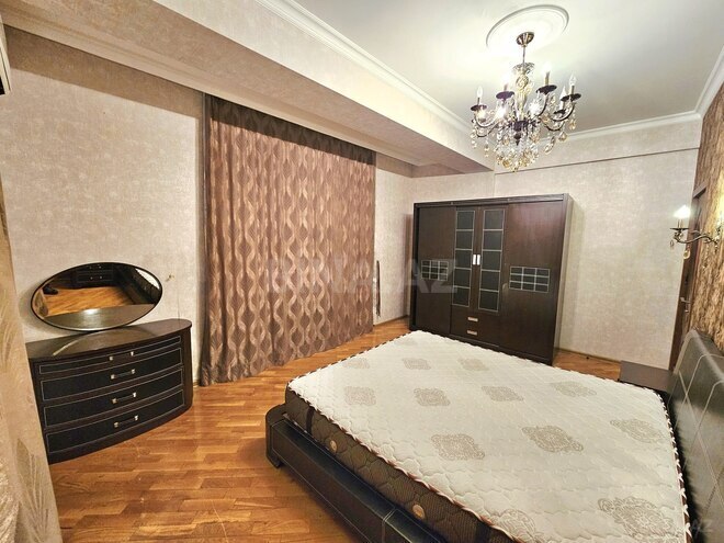Продаётся 3-комн. новостройка 115 м², м. Иншаатчылар, photo 9 from 22