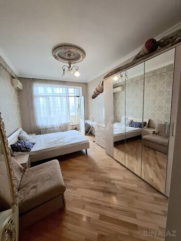 Продаётся 3-комн. новостройка 105 м², м. Иншаатчылар, photo 7 from 18