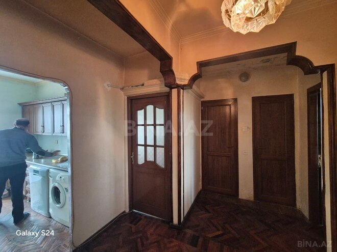 Продаётся 3-комн. вторичка 90 м², м. Иншаатчылар, photo 7 from 11