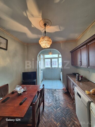 Продаётся 3-комн. вторичка 90 м², м. Иншаатчылар, photo 6 from 11