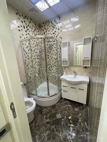 İcarəyə verilir 2 otaqlı yeni tikili 120 m², Gənclik m., photo 9 from 11