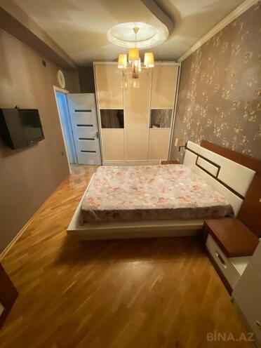 Сдаётся 2-комн. новостройка 77 м², м. 8 ноября, photo 4 from 15