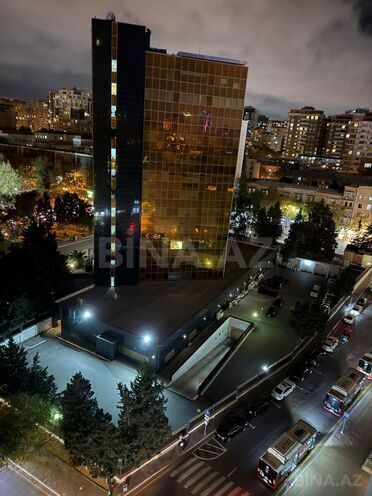 İcarəyə verilir 4 otaqlı yeni tikili 170 m², 28 May m., photo 15 from 18