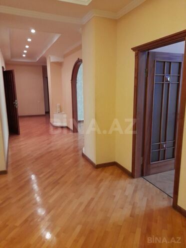 İcarəyə verilir 4 otaqlı yeni tikili 170 m², 28 May m., photo 4 from 18