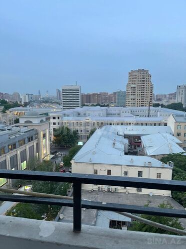 İcarəyə verilir 4 otaqlı yeni tikili 170 m², 28 May m., photo 14 from 18