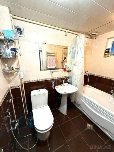 Продаётся 2-комн. вторичка 60 м², м. Элмляр Академиясы, photo 12 from 14