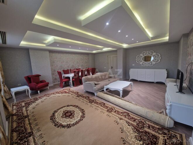 İcarəyə verilir 3 otaqlı yeni tikili 170 m², Nizami m., photo 3 from 13