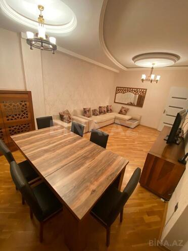 Сдаётся 2-комн. новостройка 85 м², м. 8 ноября, photo 3 from 15