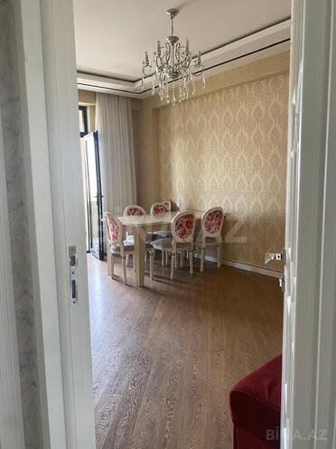 Сдаётся 2-комн. новостройка 75 м², м. Кара Караев, photo 3 from 18