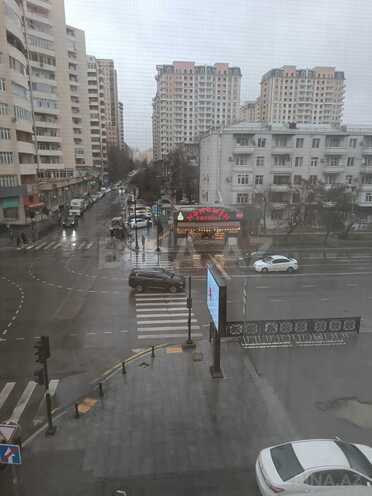 Satılır 1 otaqlı köhnə tikili 35 m², Elmlər Akademiyası m., photo 9 from 15