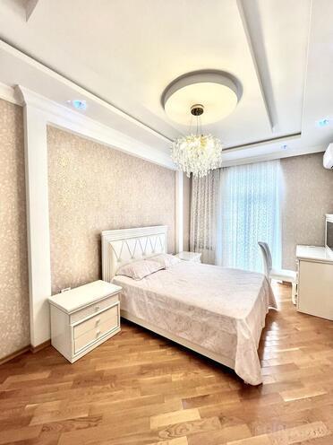 Продаётся 3-комн. вторичка 100 м², Насиминский  р., photo 7 from 16