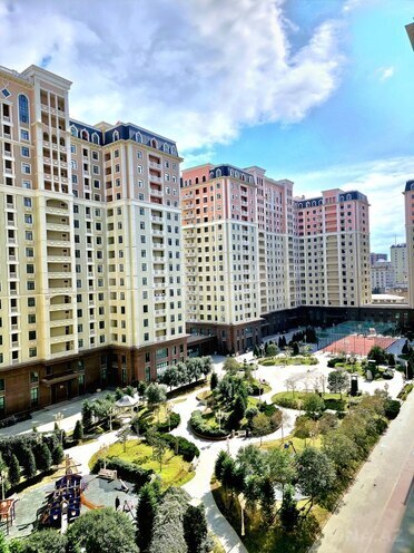 Продаётся 3-комн. новостройка 96 м², м. Элмляр Академиясы, photo 15 from 16