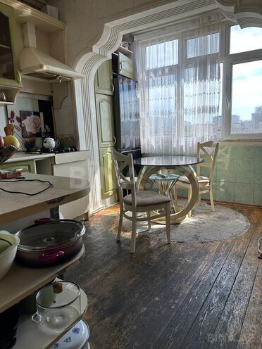 Satılır 3 otaqlı köhnə tikili 70 m², Xalqlar Dostluğu m., photo 11 from 12