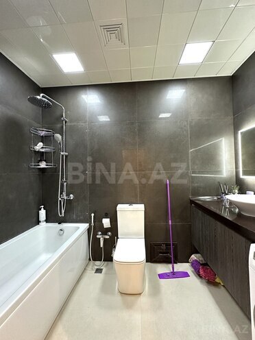 Сдаётся 2-комн. новостройка 65 м², м. 8 ноября, photo 13 from 22