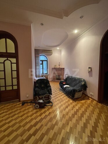 İcarəyə verilir 12 otaqlı həyət evi/bağ evi 1 000 m², Nəsimi r., photo 12 from 31