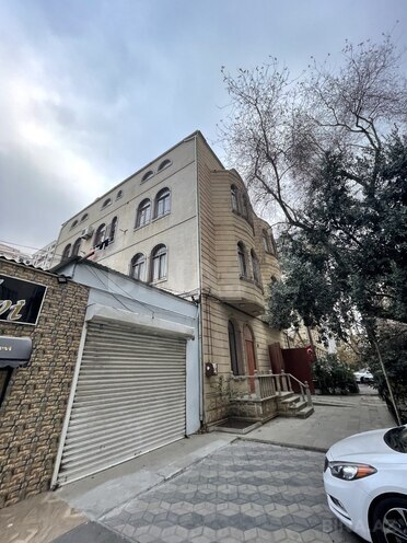 İcarəyə verilir 12 otaqlı həyət evi/bağ evi 1 000 m², Nəsimi r., photo 4 from 31