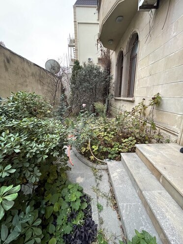 İcarəyə verilir 12 otaqlı həyət evi/bağ evi 1 000 m², Nəsimi r., photo 30 from 31