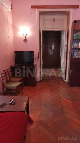 Продаётся 3-комн. вторичка 100 м², м. Ичеришехер, photo 4 from 9
