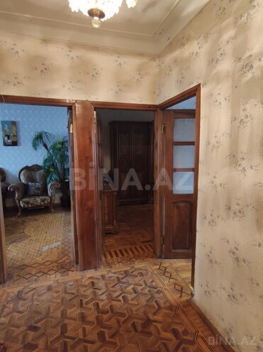 İcarəyə verilir 3 otaqlı köhnə tikili 80 m², Qara Qarayev m., photo 9 from 21