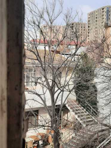 Satılır 1 otaqlı köhnə tikili 40 m², 28 May m., photo 13 from 14