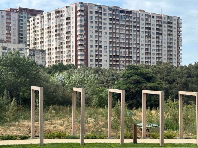 Продаётся 3-комн. новостройка 135 м², пос. Бадамдар, photo 1 from 16