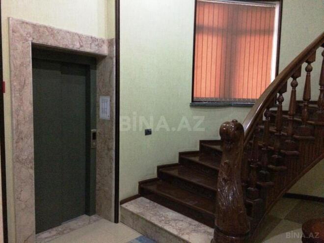 İcarəyə verilir 10 otaqlı həyət evi/bağ evi 1 000 m², Nərimanov r., photo 3 from 18