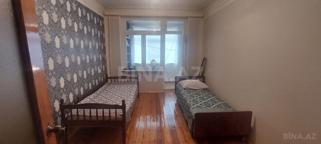 Продаётся 5-комн. вторичка 120 м², м. Нефтчиляр, photo 13 from 20