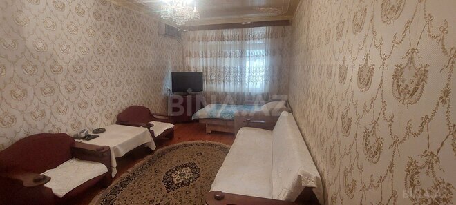 Продаётся 5-комн. вторичка 120 м², м. Нефтчиляр, photo 10 from 20