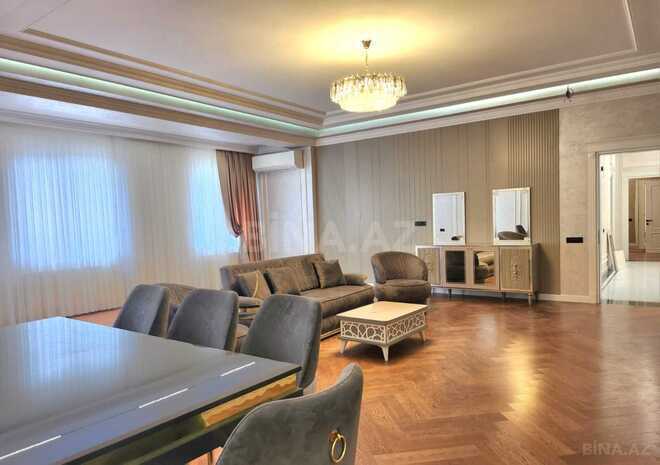 Сдаётся 3-комн. новостройка 172 м², м. Низами, photo 4 from 20