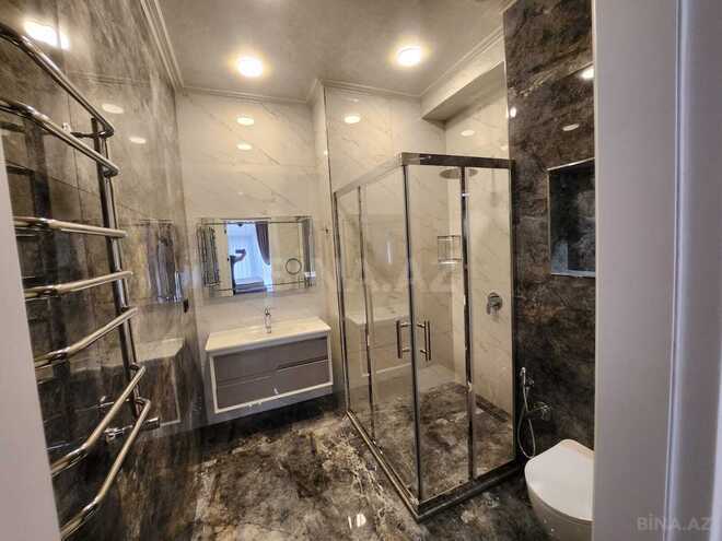 Сдаётся 3-комн. новостройка 172 м², м. Низами, photo 12 from 20