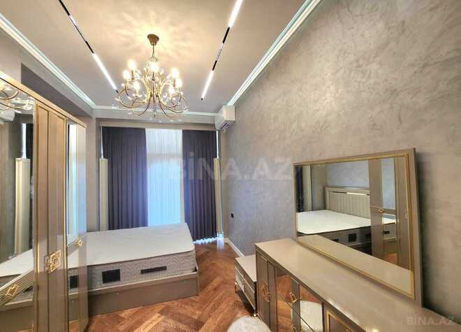 Сдаётся 3-комн. новостройка 172 м², м. Низами, photo 8 from 20